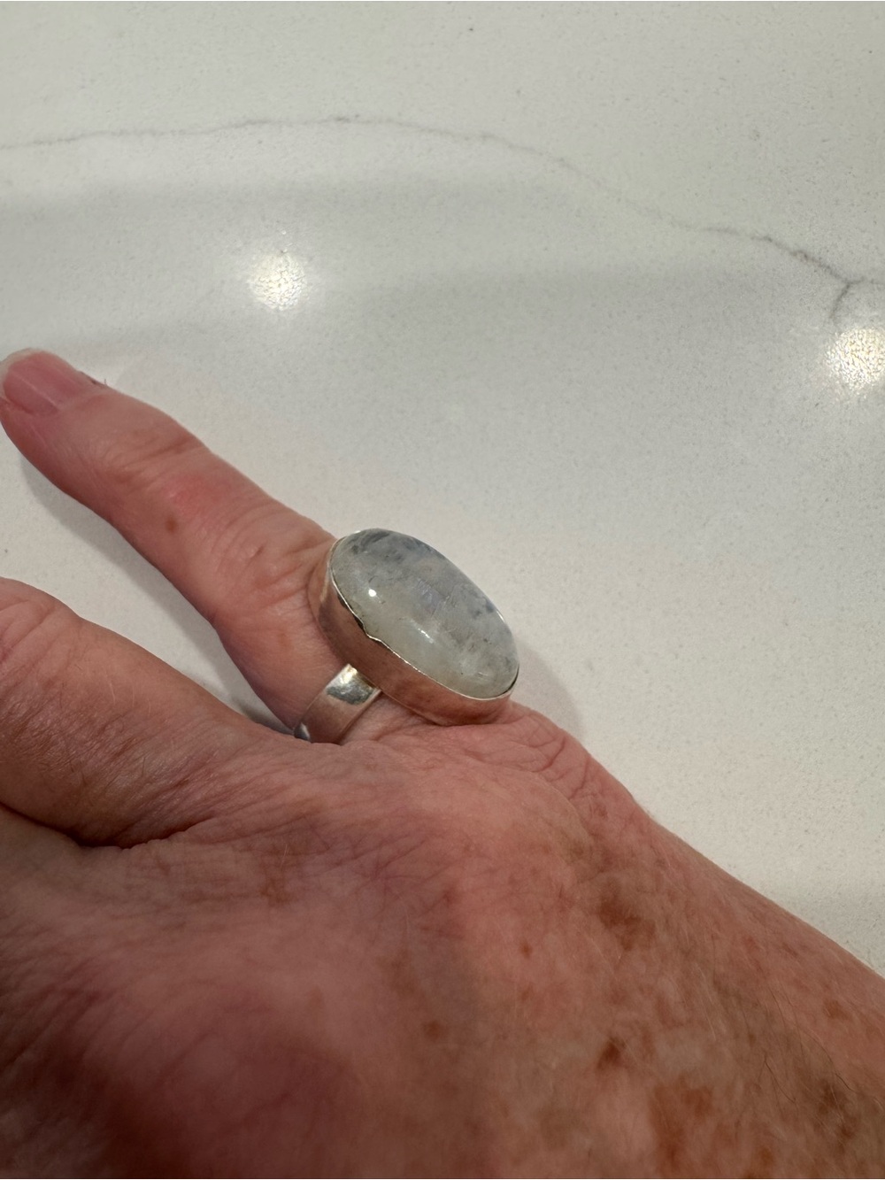 Silver Moonstone Oval Ring in Blue-White - Picture 7 of 10